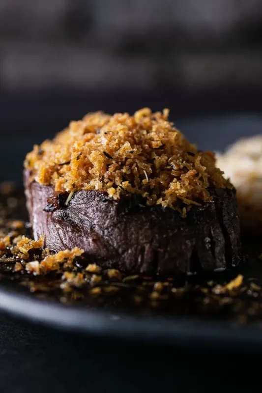 Mignon ao molho demi-glace